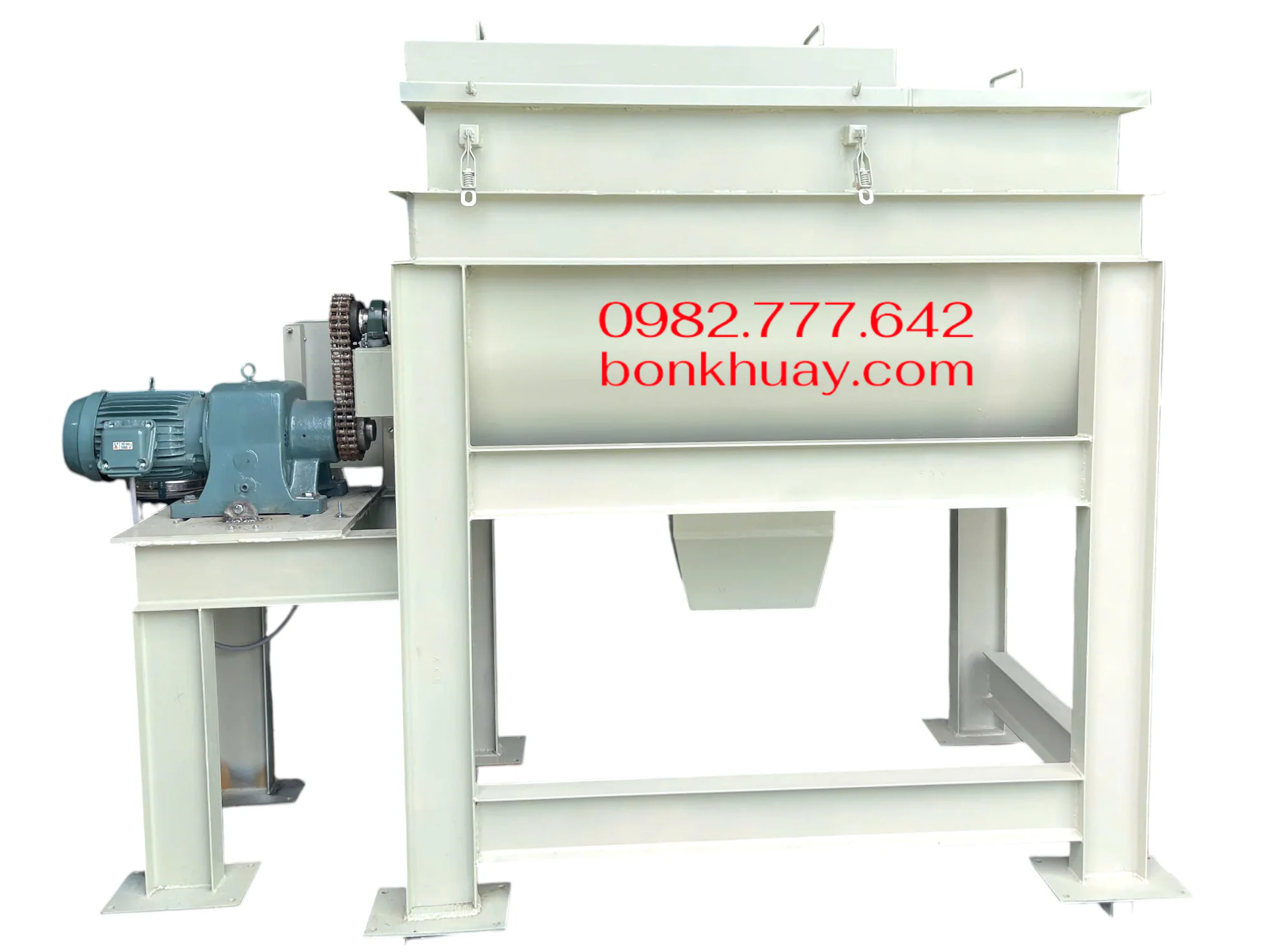 M&aacute;y trộn bột kh&ocirc; nằm ngang gi&aacute; rẻ